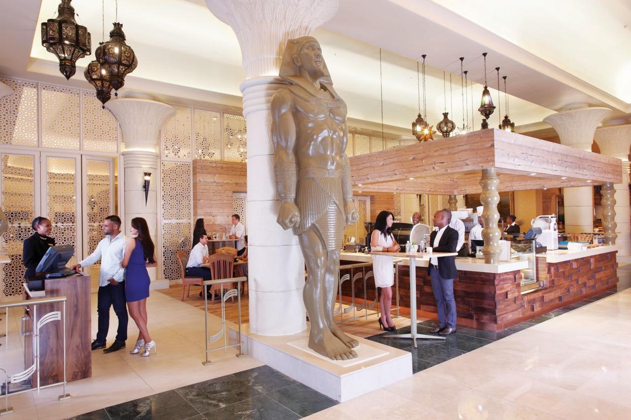 Peermont Metcourt Suites At Emperors Palace Kempton Park Exterior photo