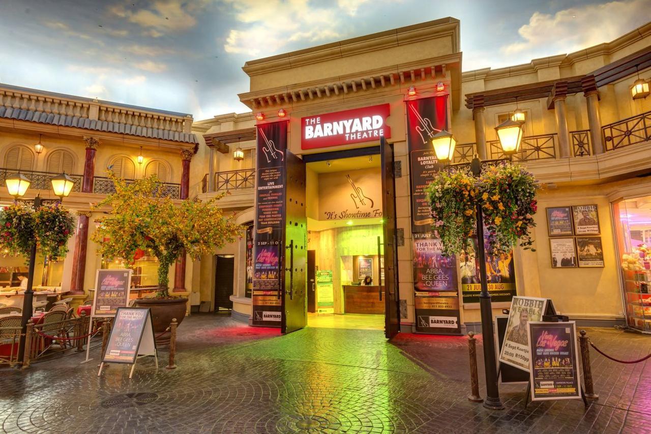 Peermont Metcourt Suites At Emperors Palace Kempton Park Exterior photo